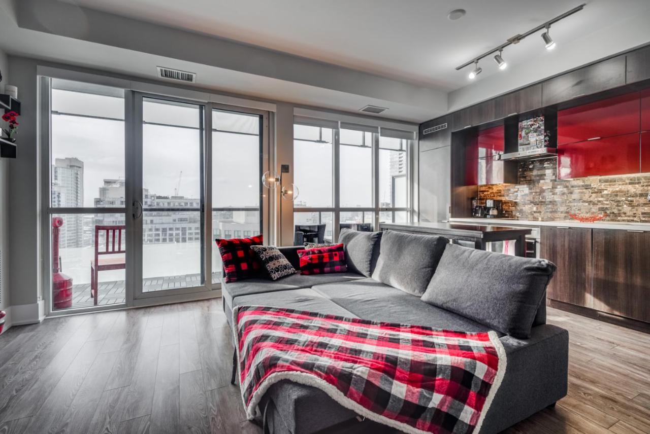 Luxury Adventure Cn Tower/Mtcc/Scotiabank Arena Apartment Toronto Bagian luar foto