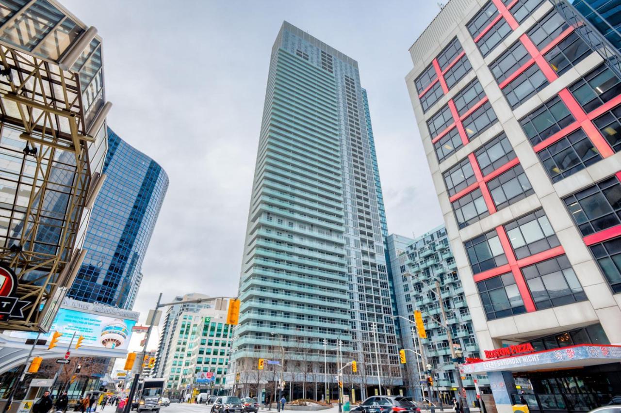 Luxury Adventure Cn Tower/Mtcc/Scotiabank Arena Apartment Toronto Bagian luar foto
