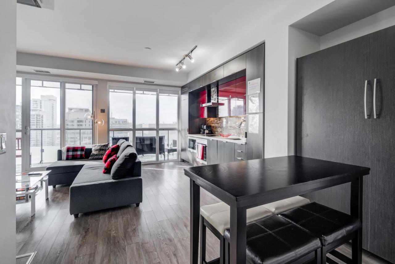 Luxury Adventure Cn Tower/Mtcc/Scotiabank Arena Apartment Toronto Bagian luar foto