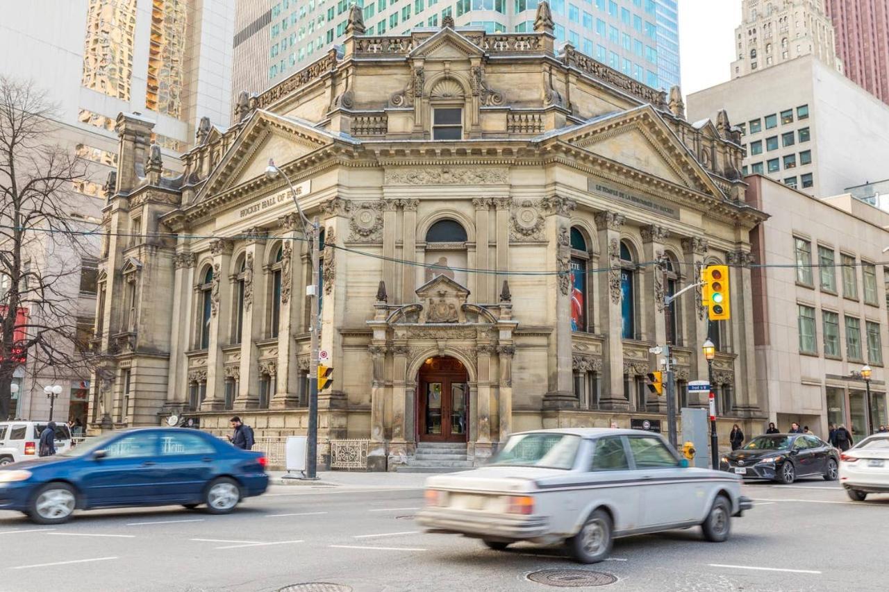 Luxury Adventure Cn Tower/Mtcc/Scotiabank Arena Apartment Toronto Bagian luar foto